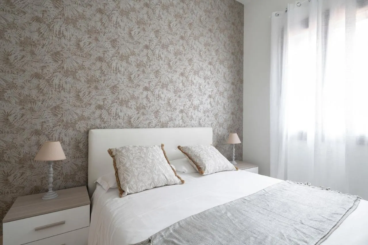 Dorsoduro Charme Apartments By Wonderful Italy Venezia