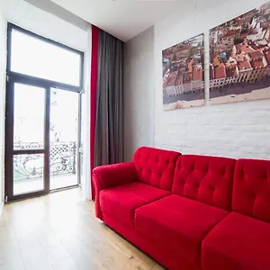 https://miskevycha-square-5a-apartment.hotelslviv.net